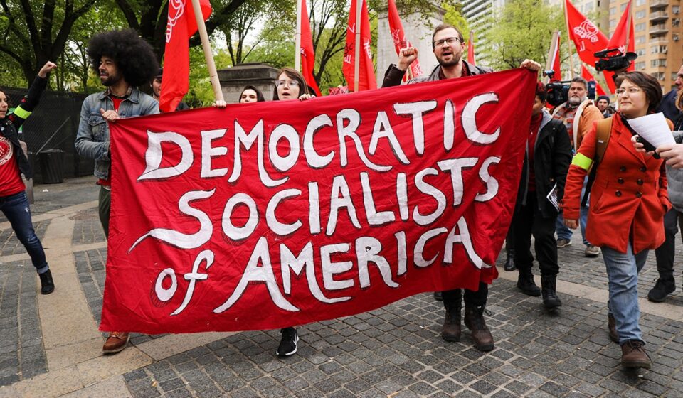 Immigrant warns socialist 'pipe dream' threatens American dream