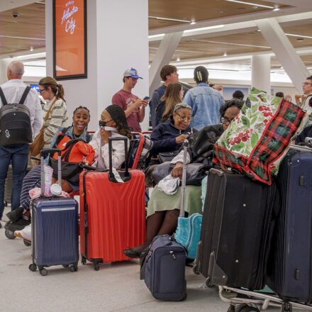 TSA scales back airport gate access program after announcing expansion plans