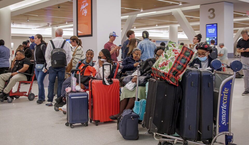 TSA scales back airport gate access program after announcing expansion plans